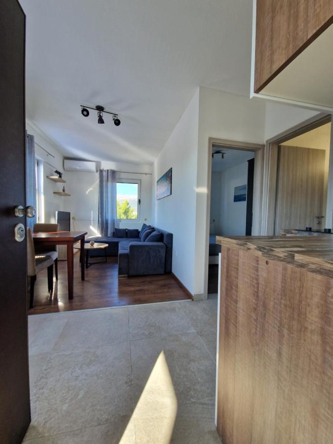 Urban Solo Apartment